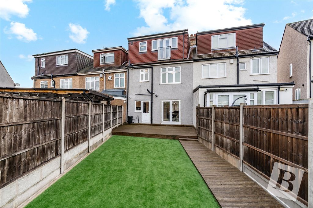 Property photo 2 of 20 Rear Garden