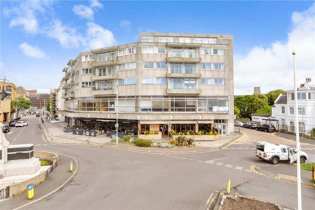 Property photo 1 of 8 External (Web)