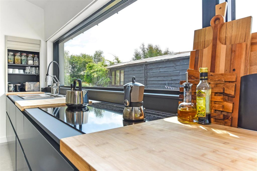 Property photo 3 of 18 Sketch_Ph19_6109967.Jpg