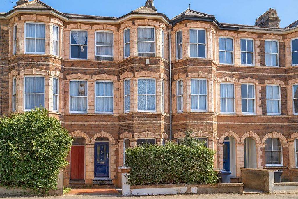 Property photo 1 of 8 67Bmp.Png