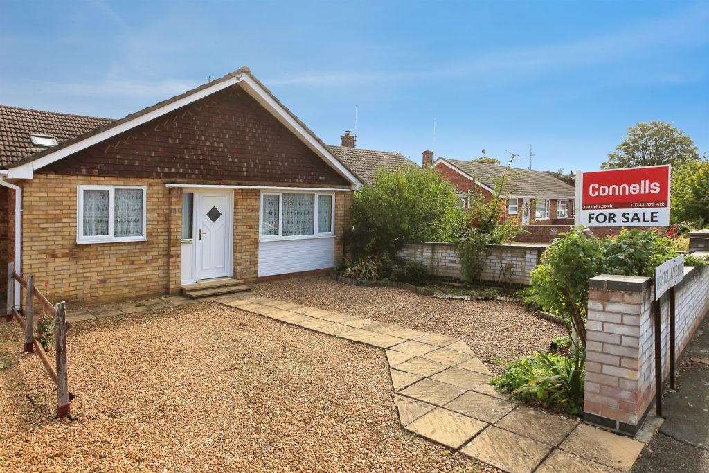 Property photo 1 of 19 Outside