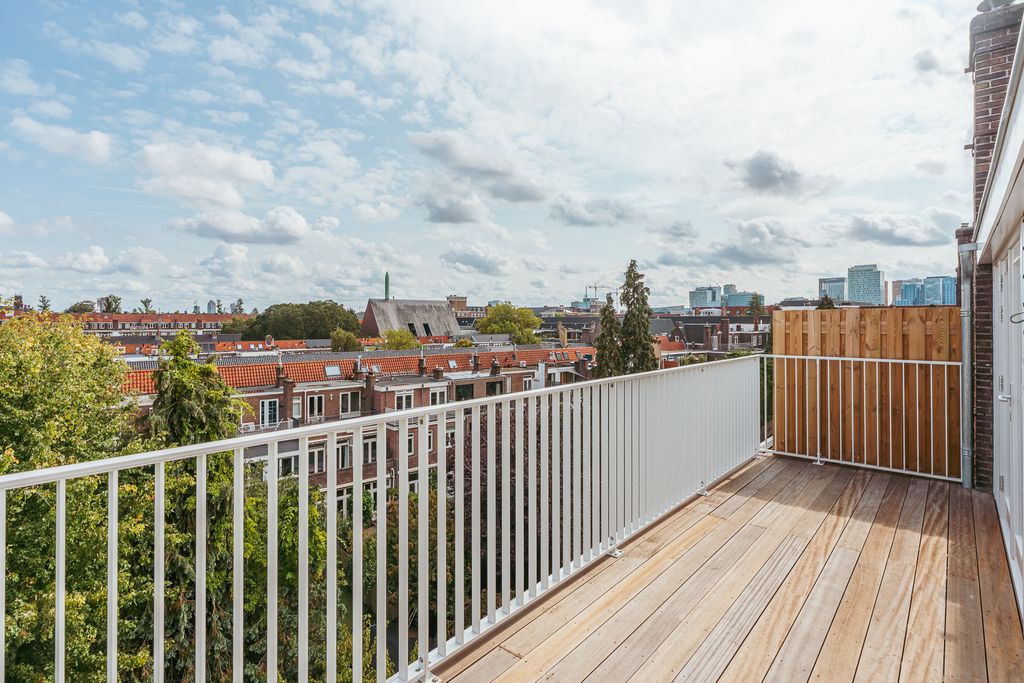 Property photo 3 of 47