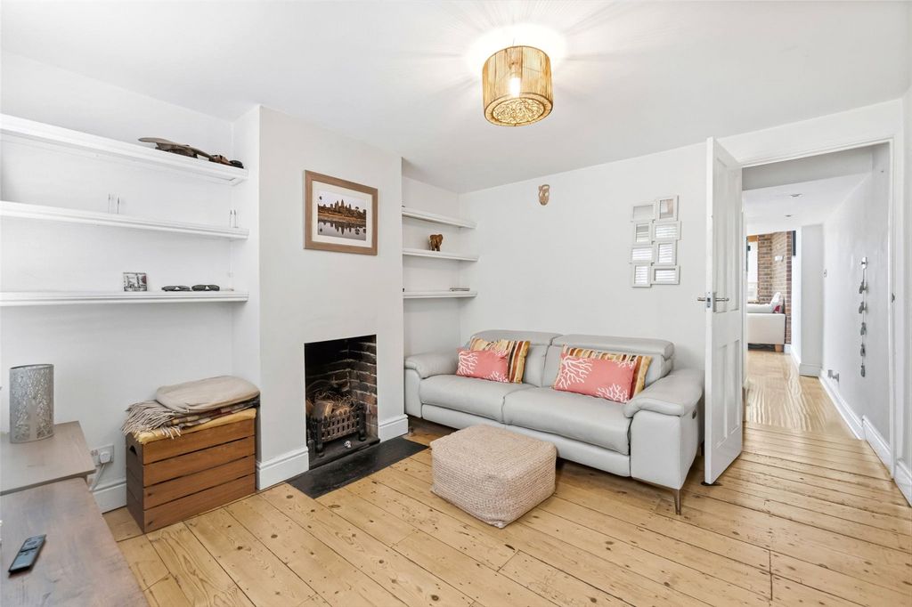Property photo 2 of 13 Picture No. 04