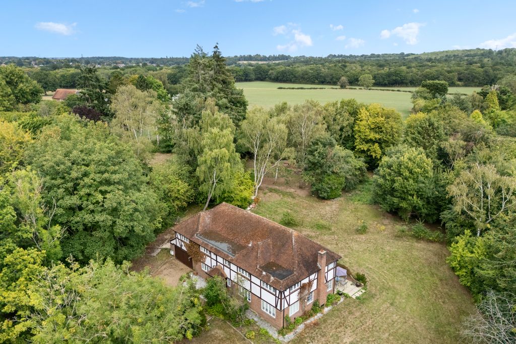 Property photo 1 of 18