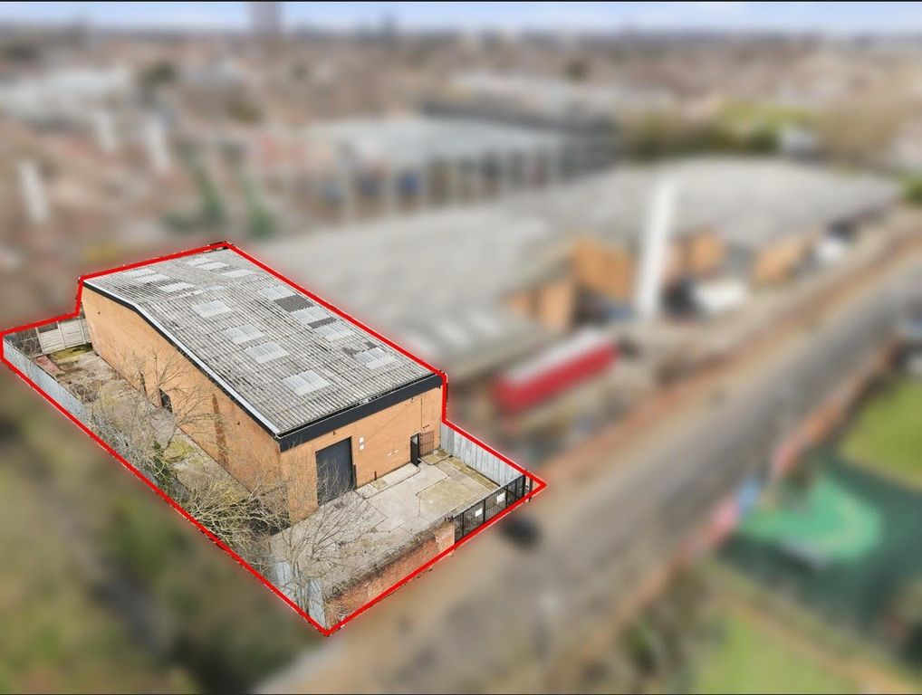 Property photo 1 of 10 Blur01.Jpeg