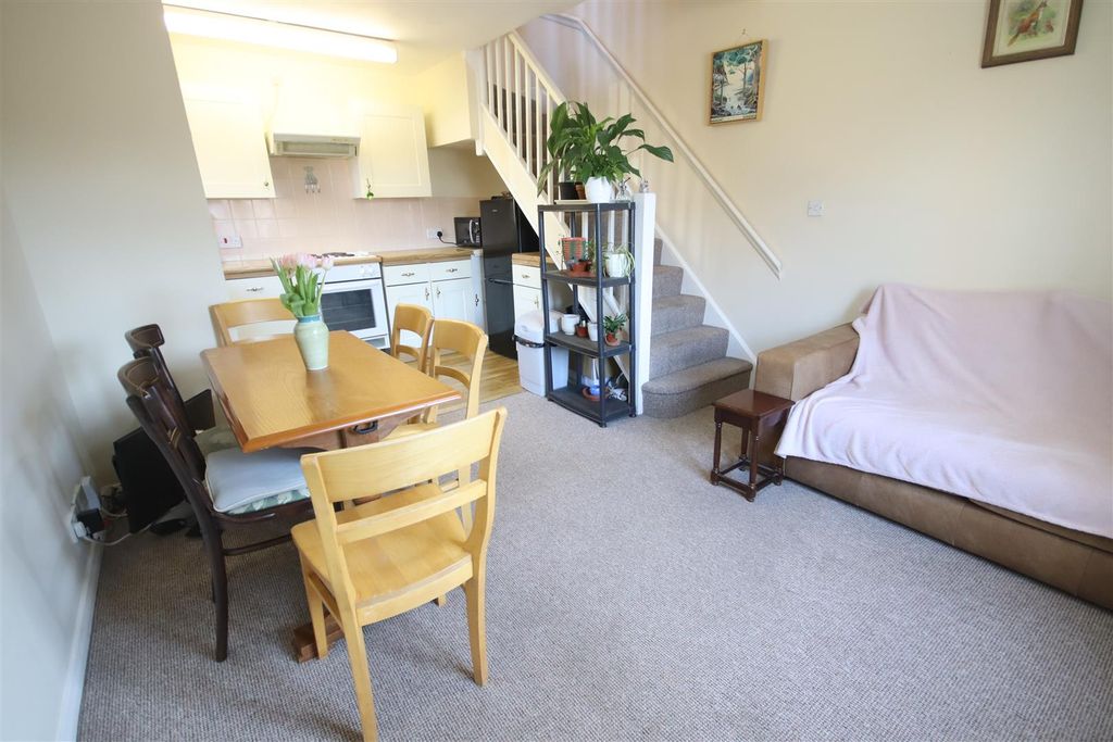 Property photo 2 of 12 Img_9139.Jpg