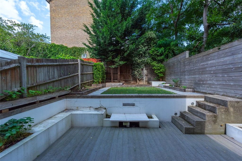 Property photo 3 of 9 Picture No. 27