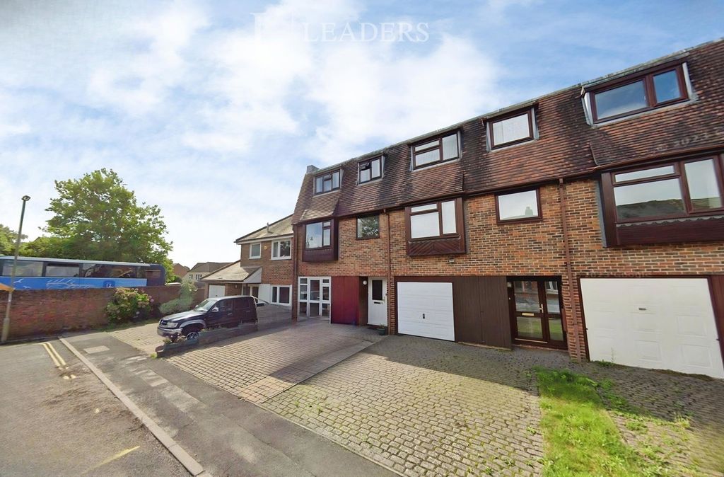 Property photo 1 of 17 Pbox-Img.Jpg