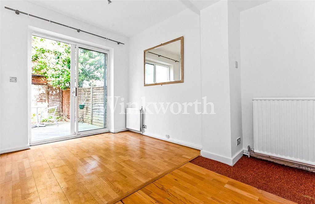 Property photo 1 of 6 Picture No. 20