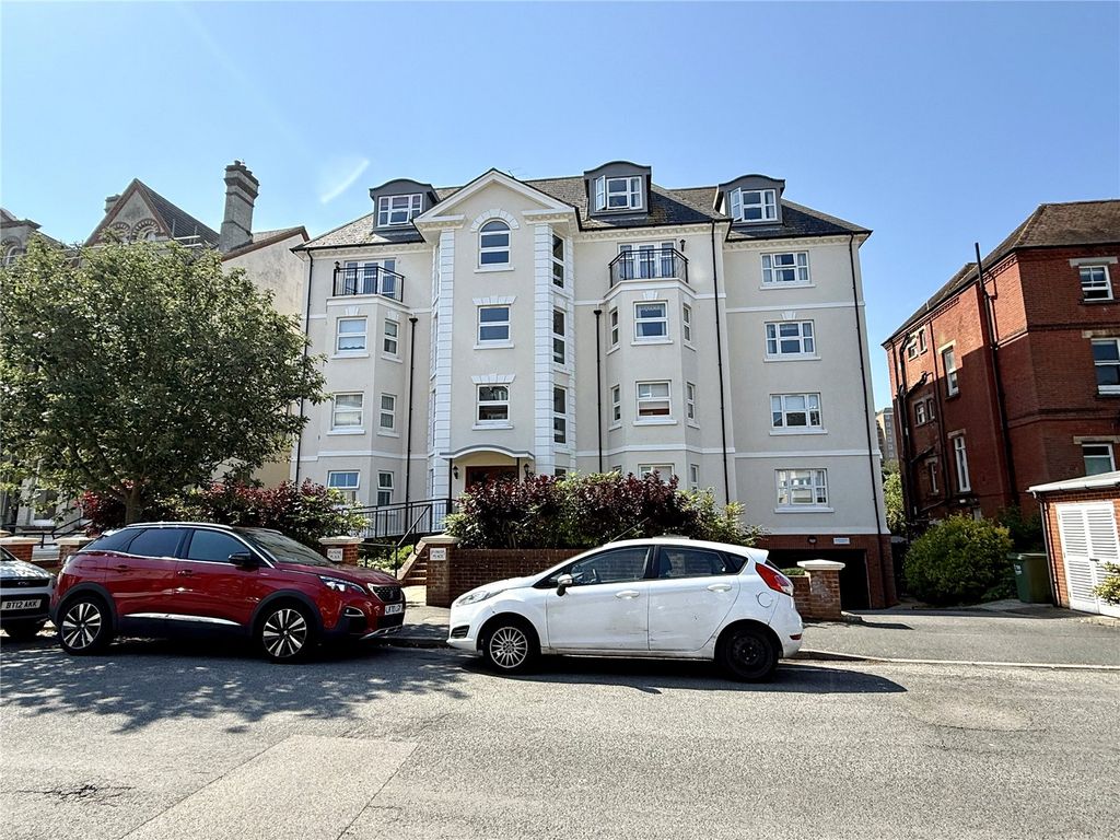 Property photo 1 of 12 Picture No. 02