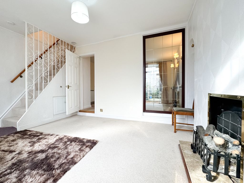 Property photo 2 of 17 Cleveland Ewemove Loftus-1