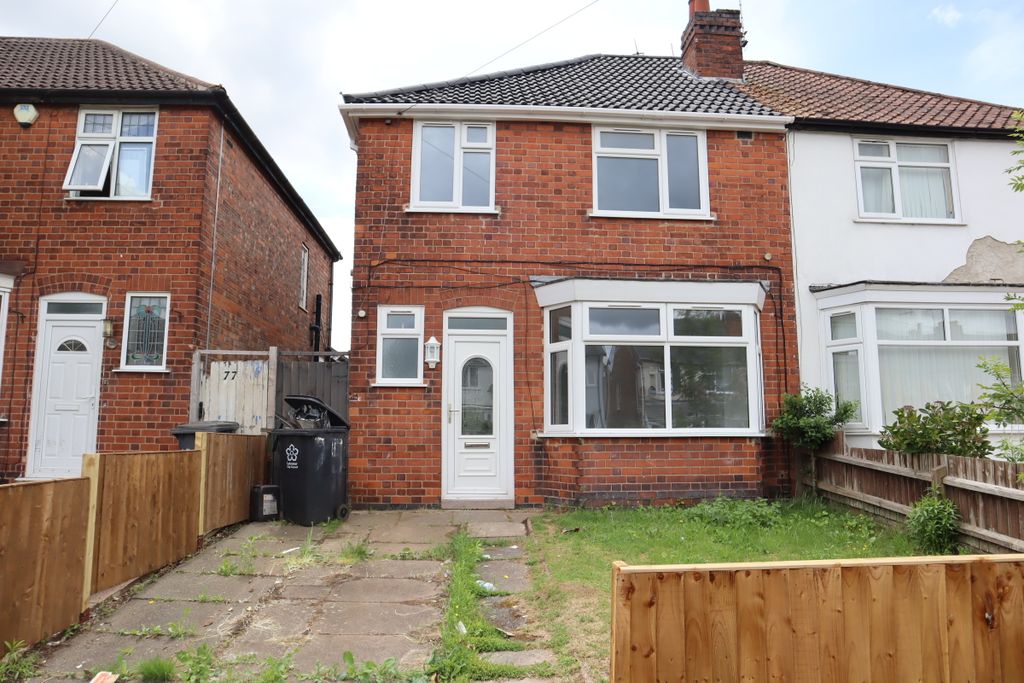 Property photo 2 of 43