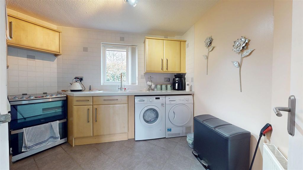 Property photo 2 of 9 02182026_140743.Jpg