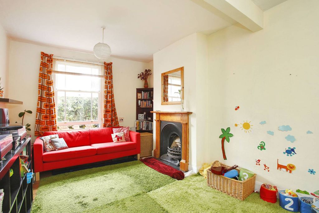 Property photo 1 of 7