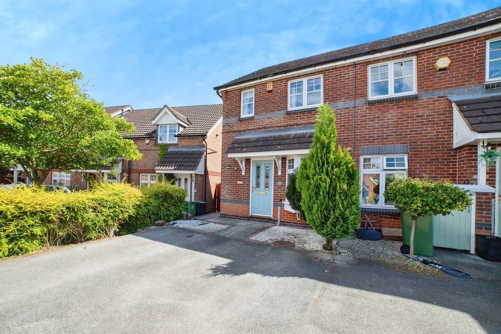 Property photo 1 of 17