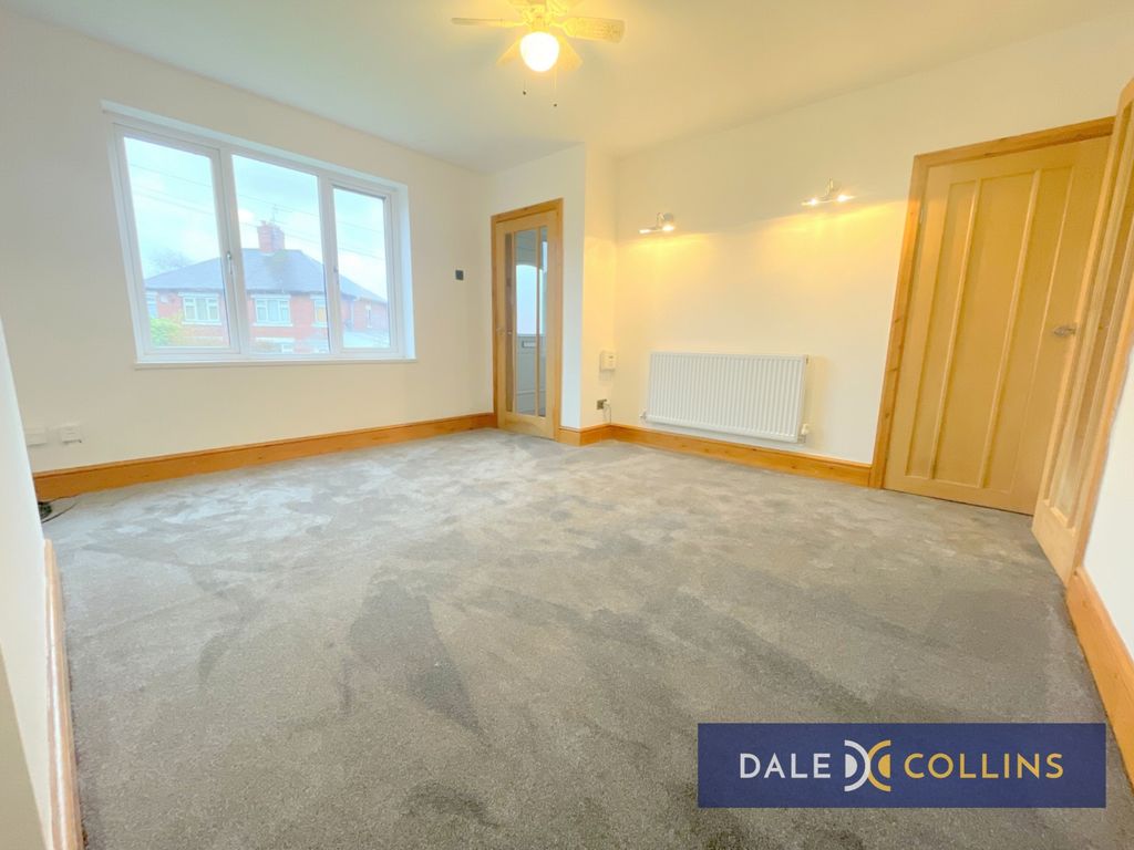 Property photo 2 of 14 Photo 11