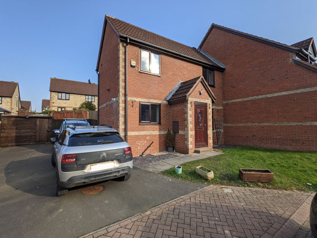 Property photo 1 of 10