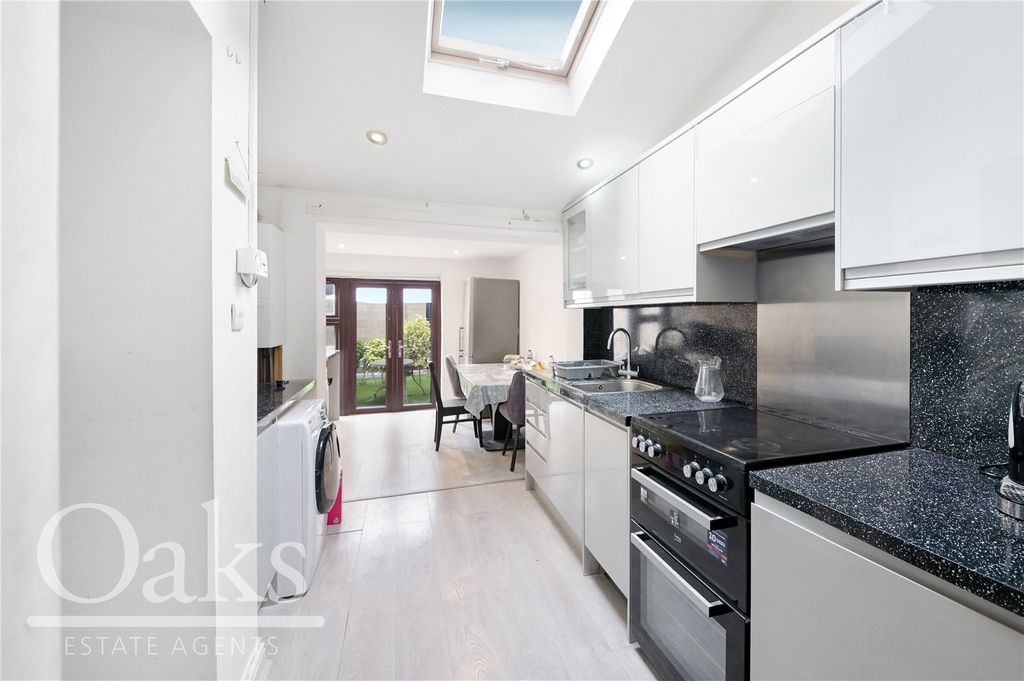 Property photo 3 of 12 Picture No. 09