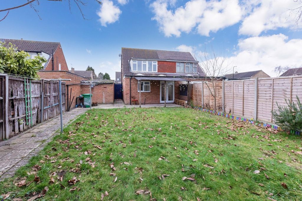 Property photo 2 of 13