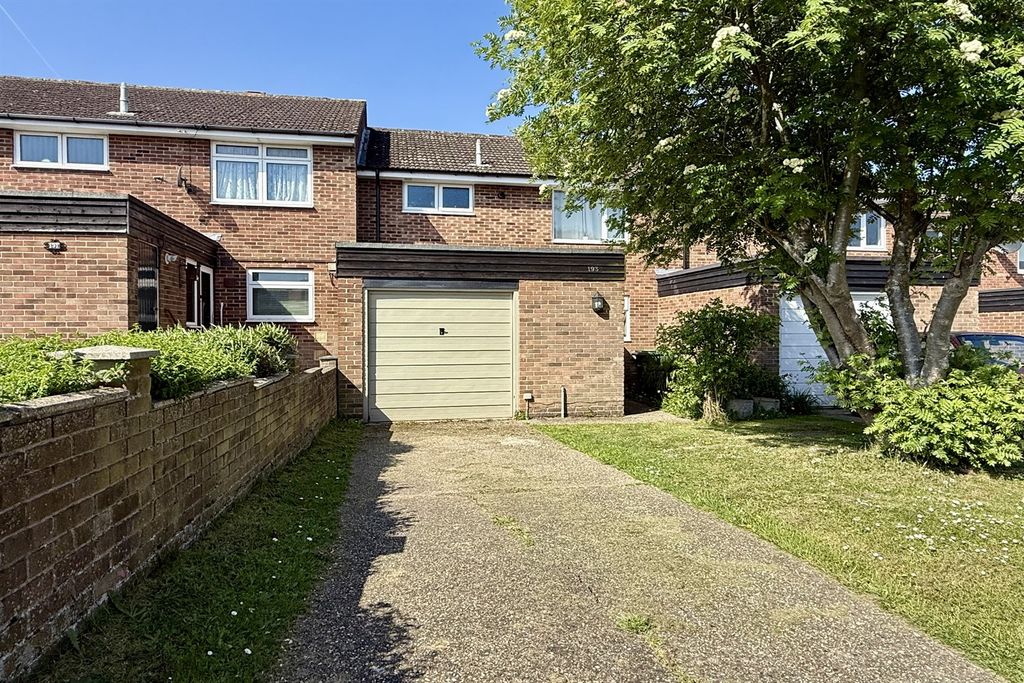 Property photo 1 of 10 (Main)