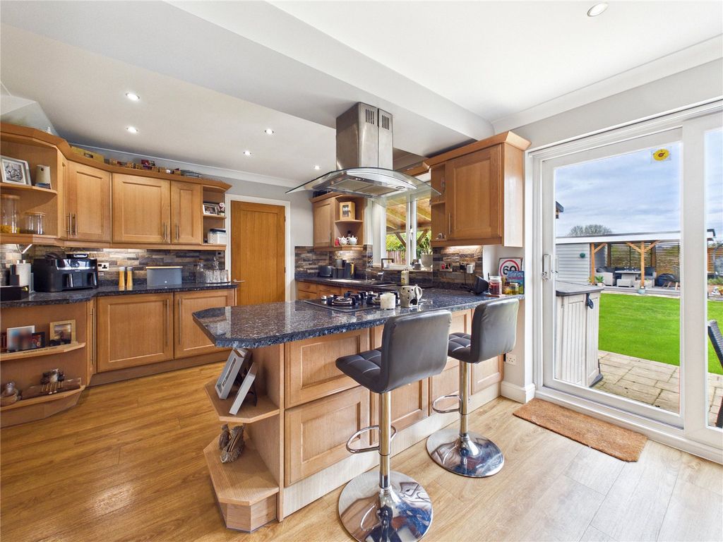 Property photo 3 of 26 Picture No. 09