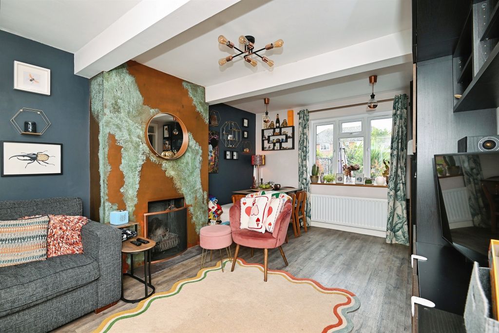 Property photo 2 of 14
