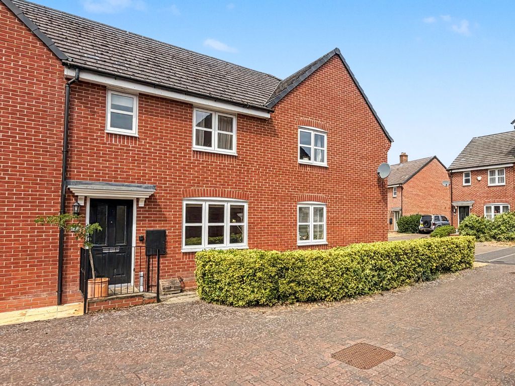 Property photo 1 of 35 3846491