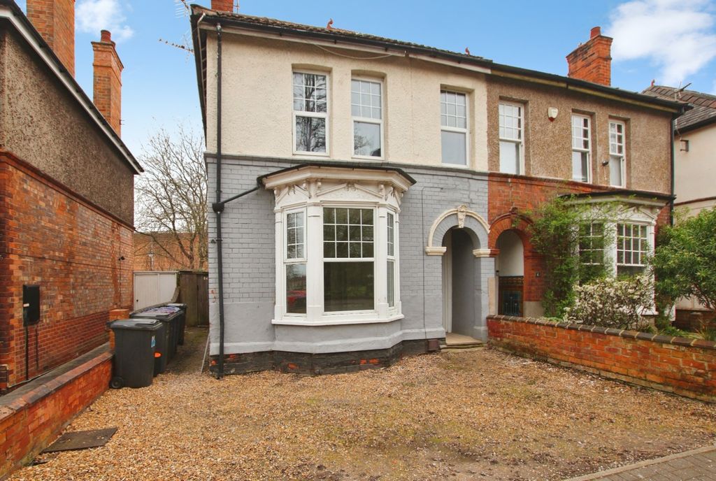 Property photo 1 of 6 5029421