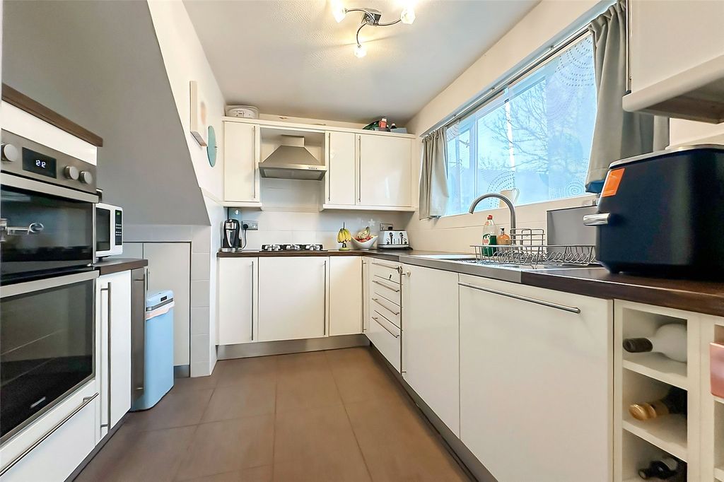 Property photo 3 of 12 Picture No. 09