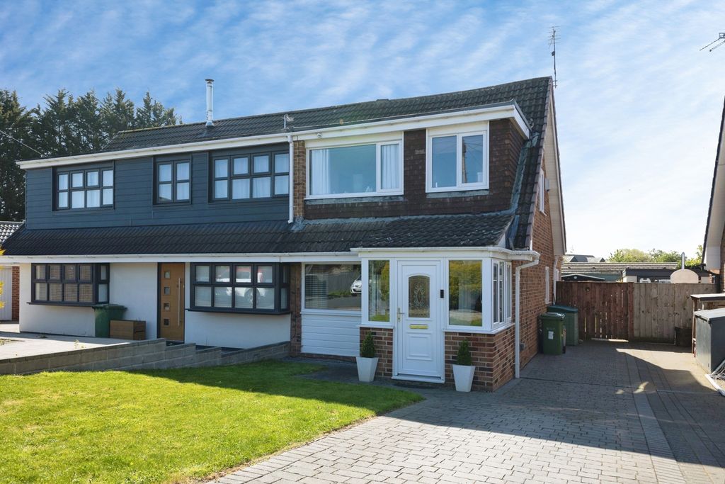 Property photo 1 of 12 Pbox-Img.Jpg