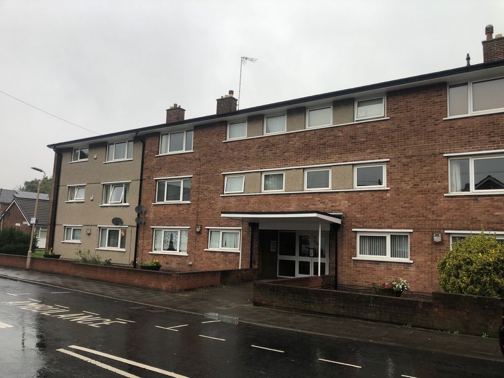 Property photo 1 of 5