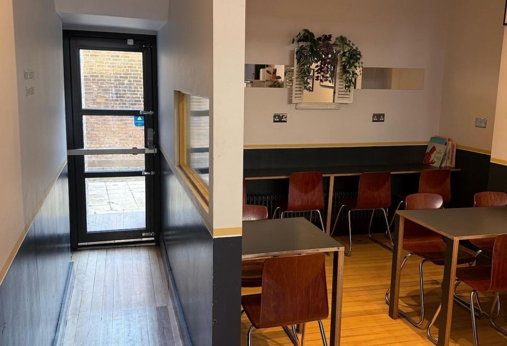 Property photo 3 of 4