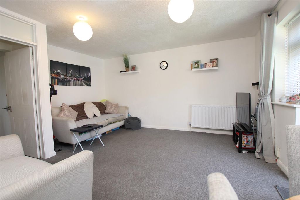 Property photo 3 of 10 Img_4717.Jpg
