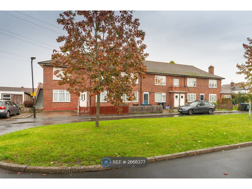 Property photo 2 of 23