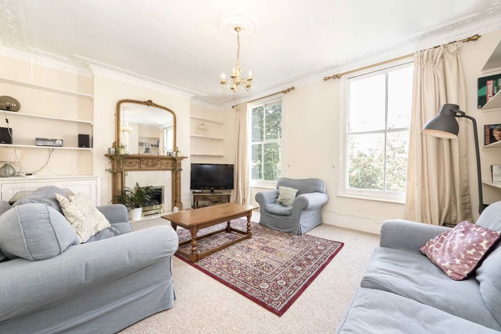 Property photo 2 of 7