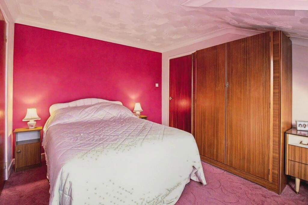 Property photo 3 of 20