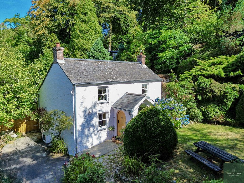 Property photo 1 of 35