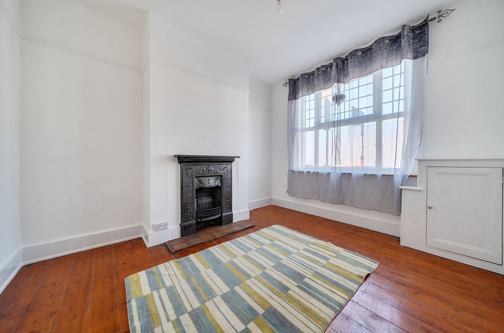 Property photo 2 of 21 1450454-1-69Ea117...