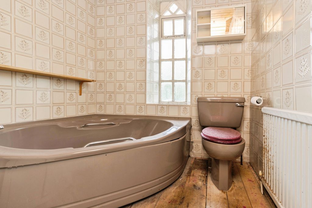 Additional image 21 of 5 bed detached house for saleHare Park Lane, Liversedge WF15