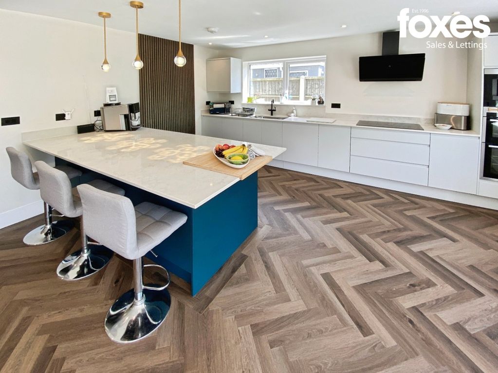 Property photo 3 of 33 5179524