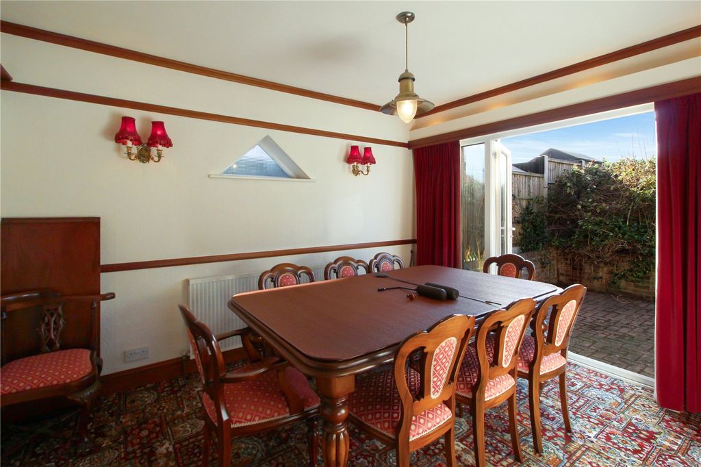 Property photo 3 of 21 Picture No. 05