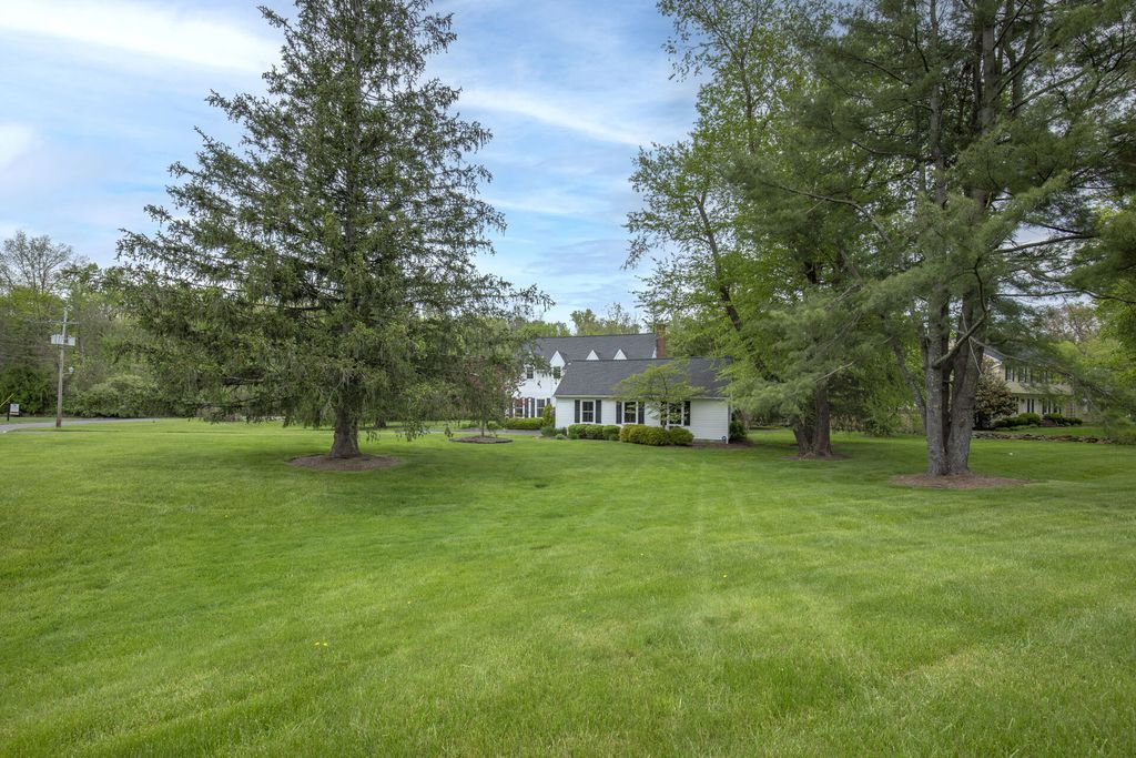 Property photo 2 of 8 <Alttext/>