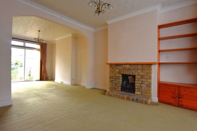 Property photo 3 of 13 Photo 6