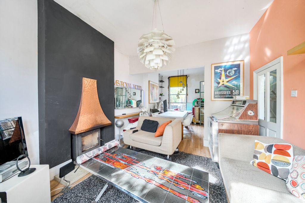 Property photo 2 of 10 1511399-8-6A9E8d2...