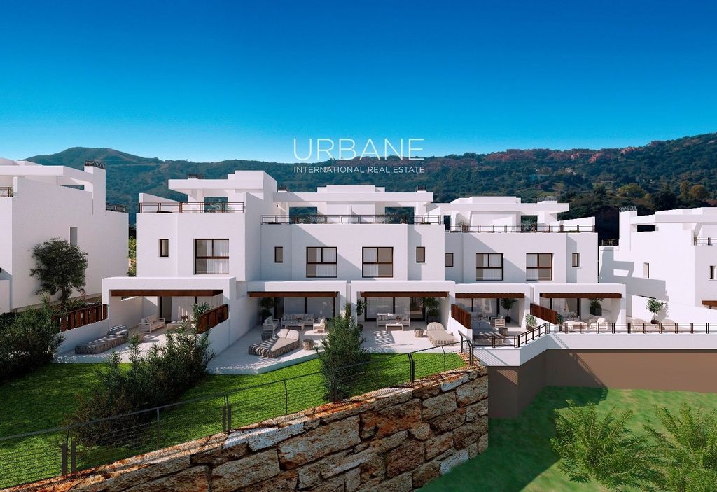 Property photo 1 of 26 Luxurious 3-Bedroom Townhouse On La Cala Golf Resort, Mijas, Malaga
