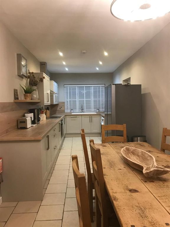 Property photo 3 of 27 527Db799-6d96-4d6E-Ba4c-403F45E0Cf2c.Jpg