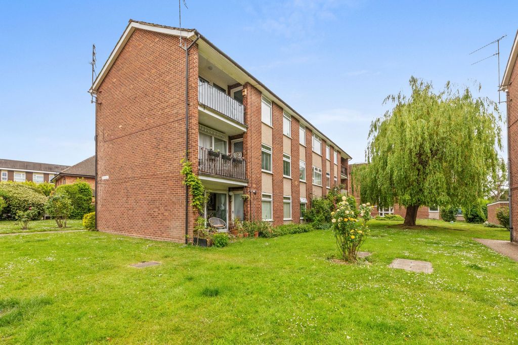 Property photo 1 of 15
