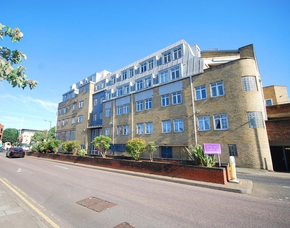 Property photo 1 of 11