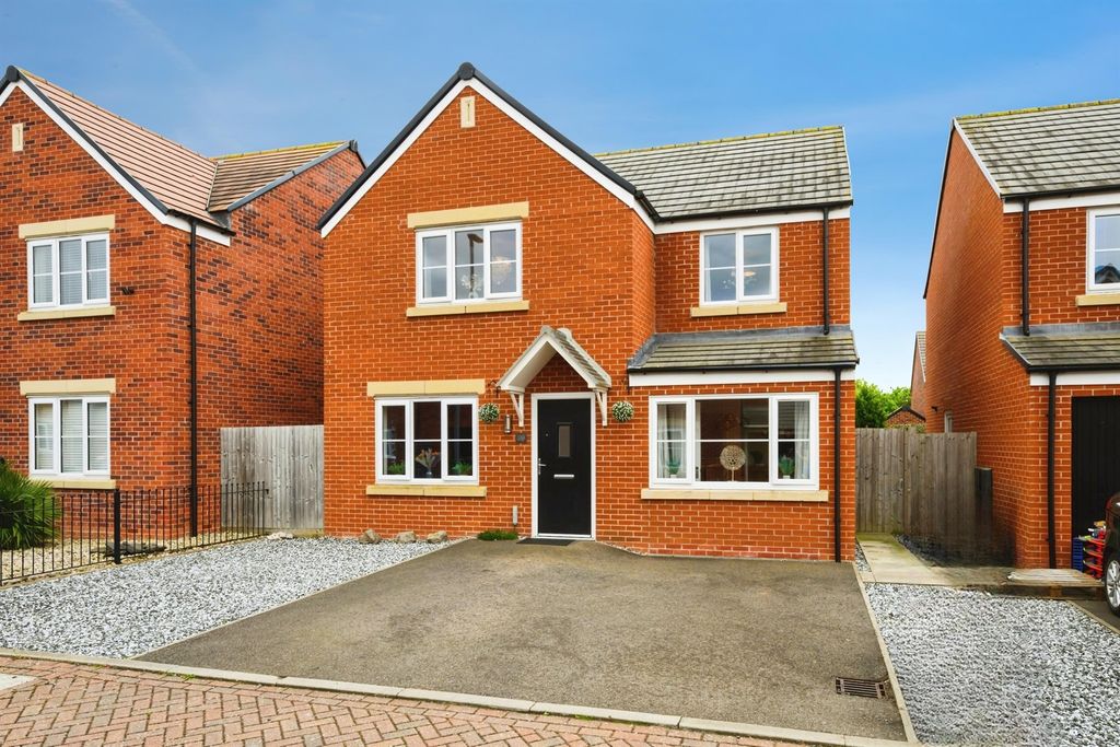 Property photo 1 of 21