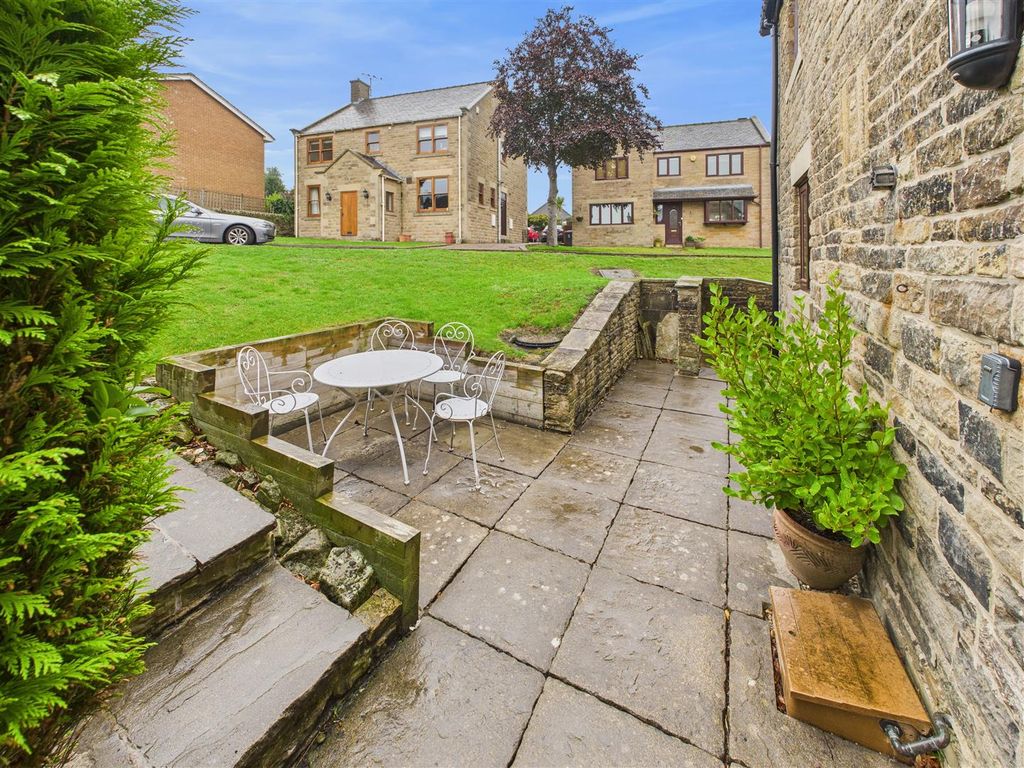 Property photo 2 of 19 Cam05476G0-Pr0053-Still013.Jpg